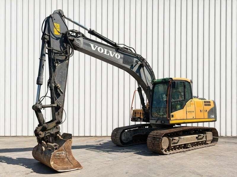 2011 Volvo EC160CL Crawler Excavator