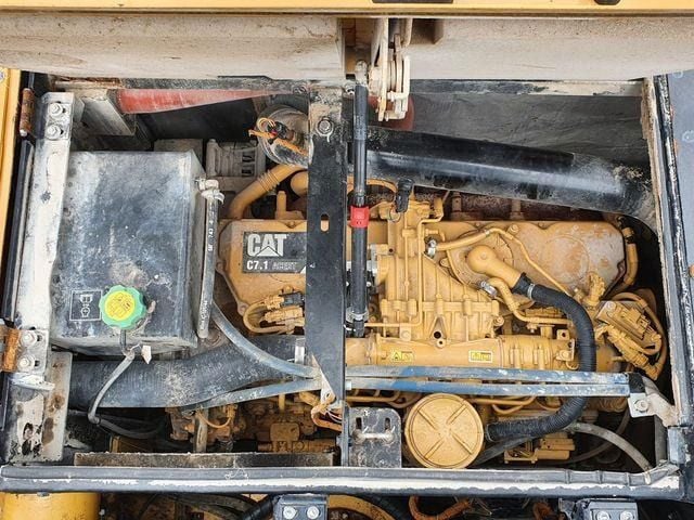 2018 Caterpillar MH3024 Material Handler