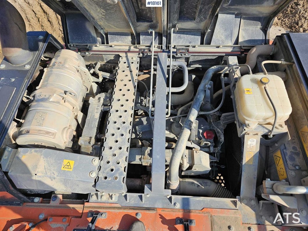 2020 Hitachi ZX300LCN-6 Crawler Excavator