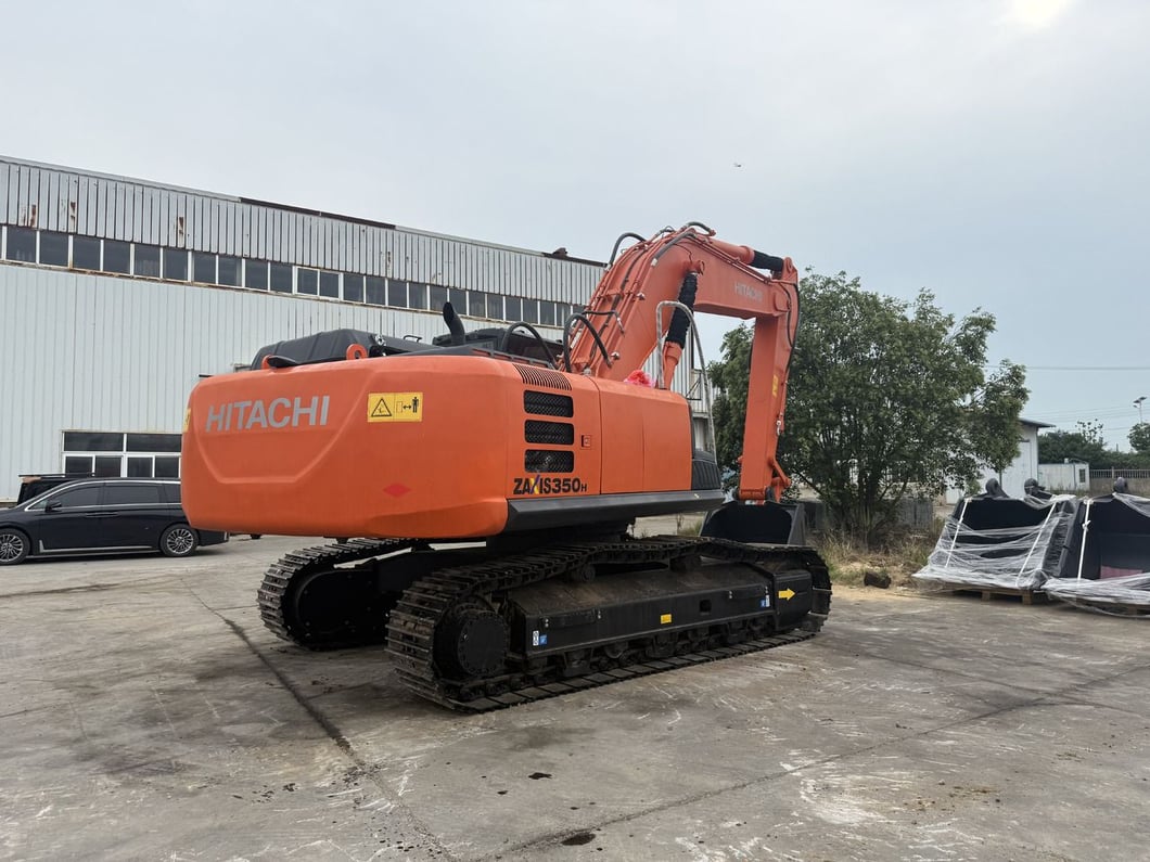 2022 Hitachi 350-5G Crawler Excavator
