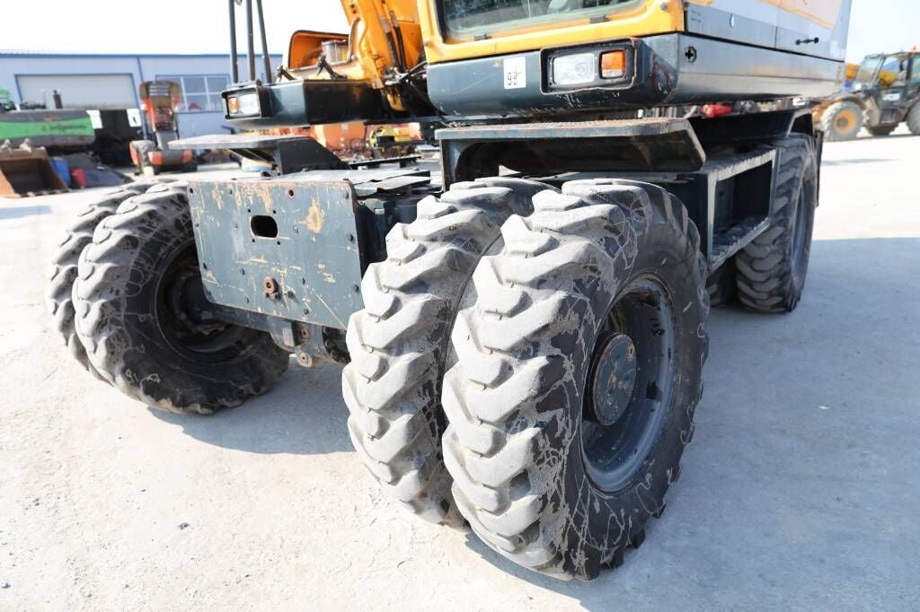 2015 Hyundai R140W-9A Wheel Excavator