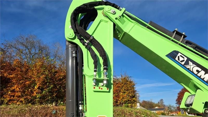 XCMG XE27CR-EV Mini Excavator