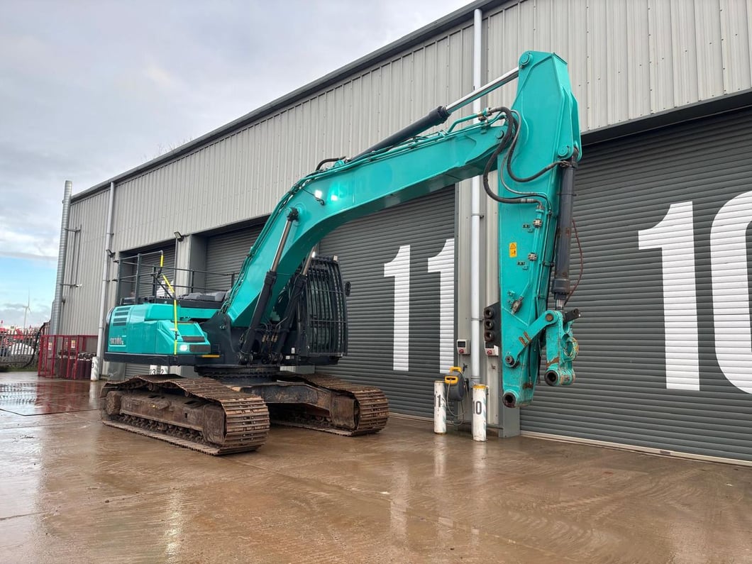 2022 Kobelco SK300LC-10E Crawler Excavator