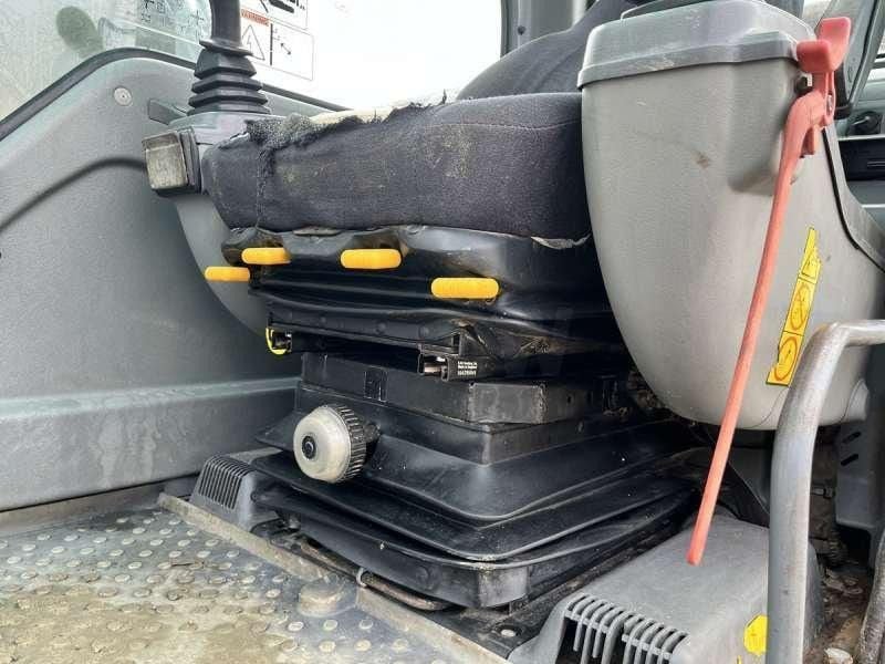 2005 Volvo EC140BLC Crawler Excavator