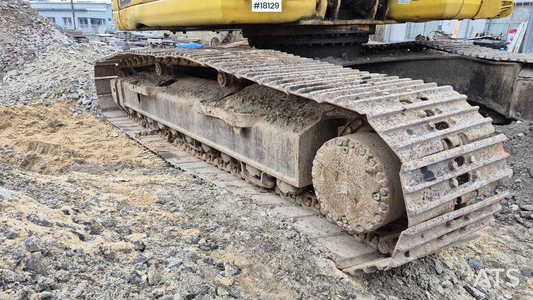 2006 Komatsu PC240LC-8 Crawler Excavator
