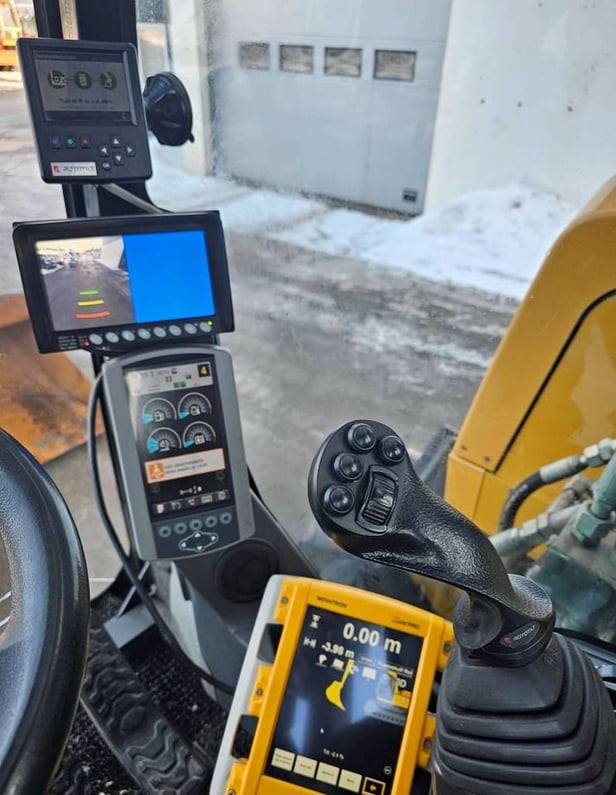2018 Caterpillar M318F Wheel Excavator