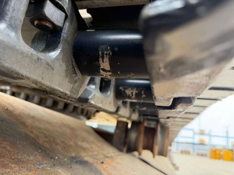 2011 Caterpillar 329ELN Crawler Excavator