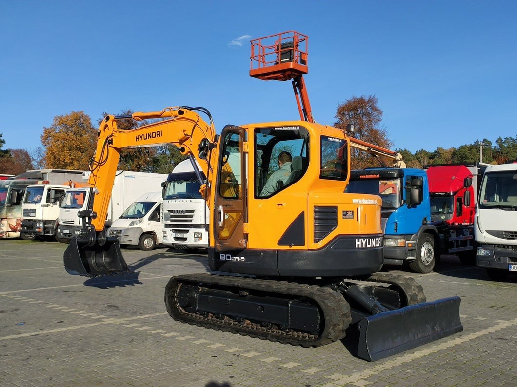 2013 Hyundai R80CR-9 Crawler Excavator