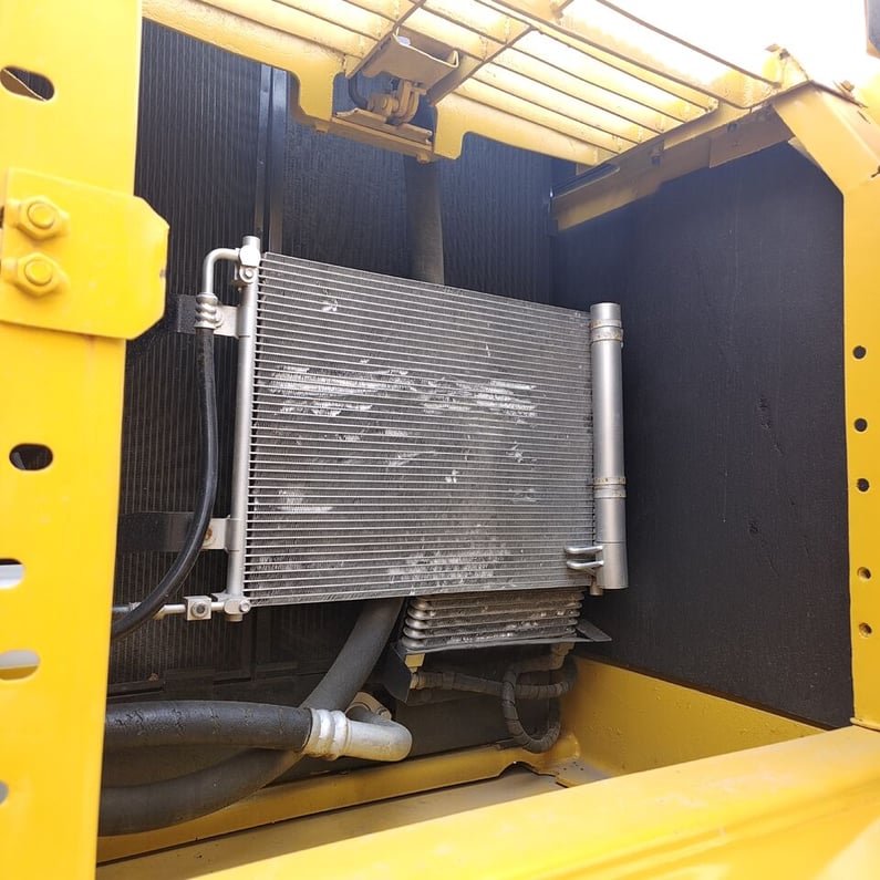2024 Komatsu PC220-8 Crawler Excavator