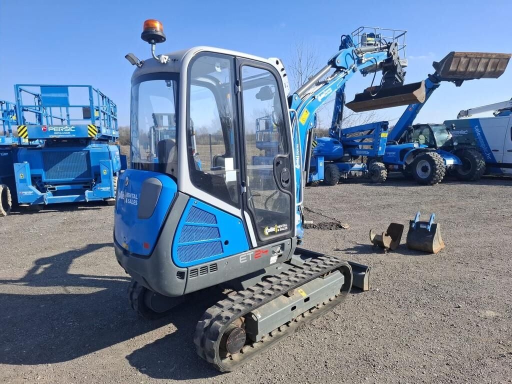2021 Wacker Neuson ET24 Mini Excavator