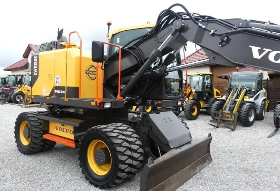 2017 Volvo EWR150E Wheel Excavator