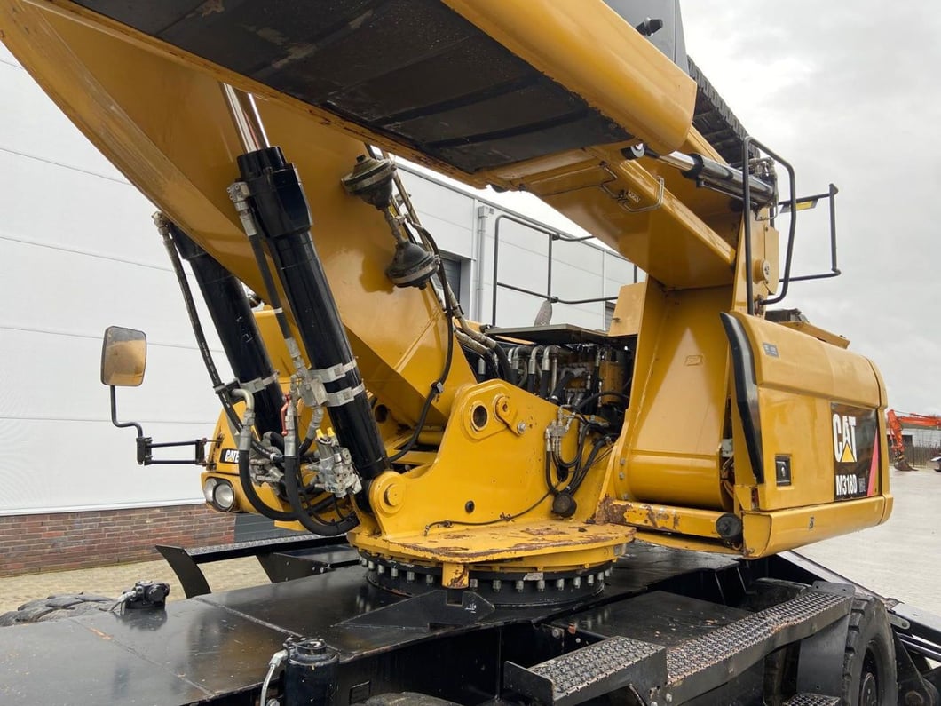 2010 Caterpillar M318D MH Demolition Excavator