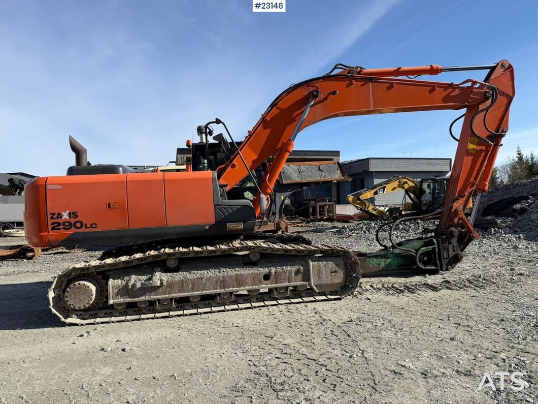 2013 Hitachi ZX290LC-5B