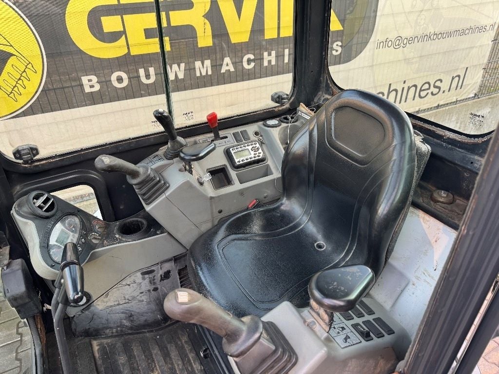 2014 Bobcat E25 Mini Excavator