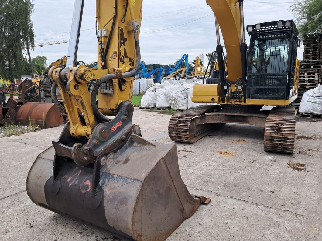 2018 Caterpillar 323GC Crawler Excavator