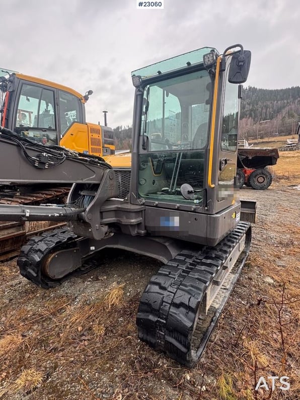 2022 Volvo ECR88D Crawler Excavator