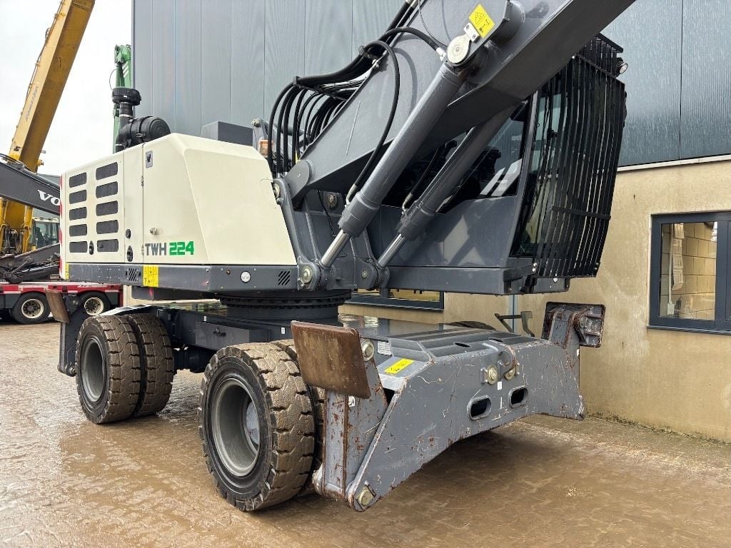 2021 Terex MHL331F Material Handler