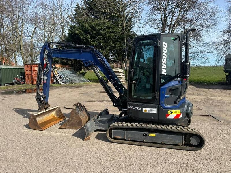 2023 Doosan DX35Z-7 Mini Excavator