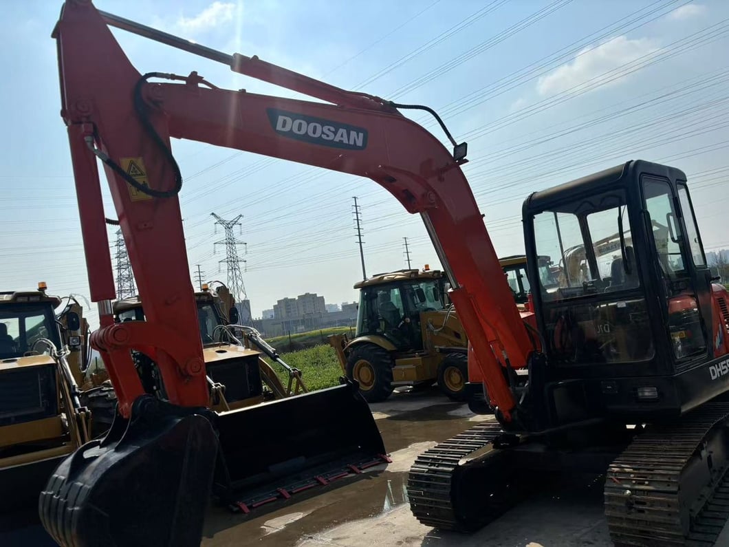 2020 Doosan DH55 Mini Excavator