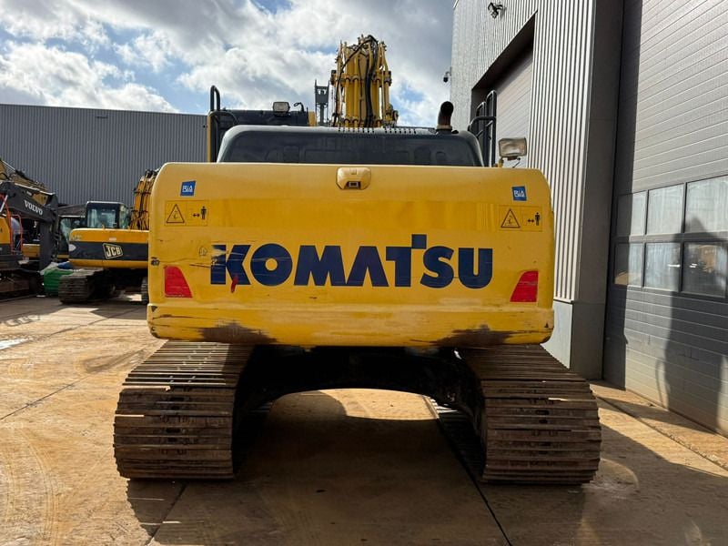 2015 Komatsu PC240LC-10 Crawler Excavator