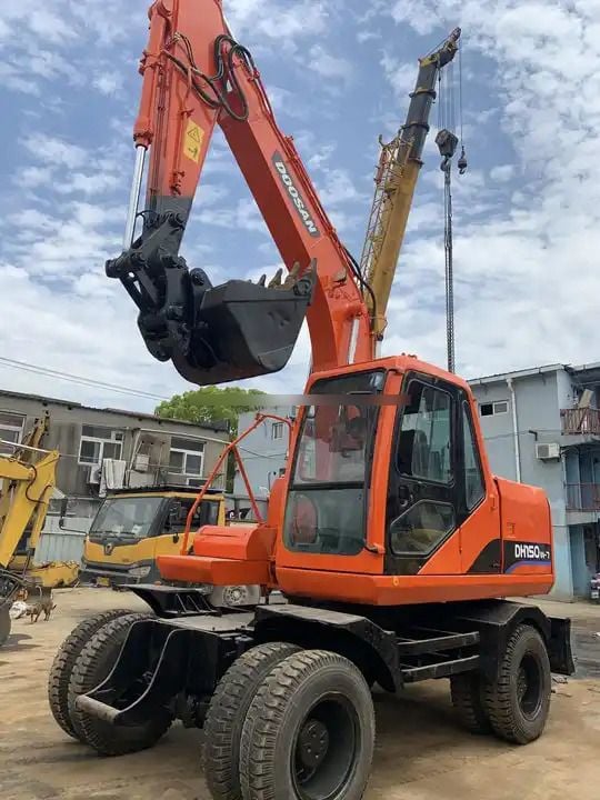 2019 Doosan DH150W-7 Crawler Excavator