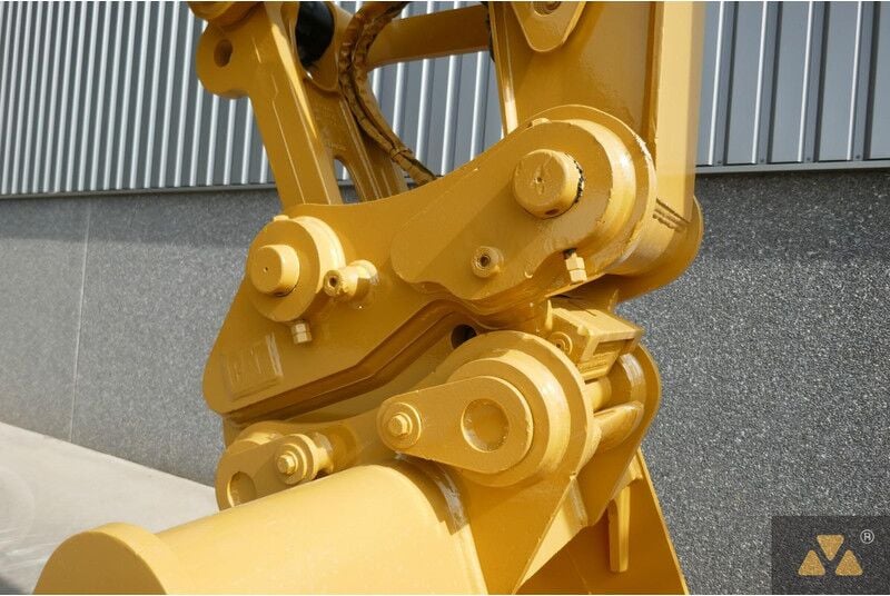 2020 Caterpillar 320-07C Crawler Excavator