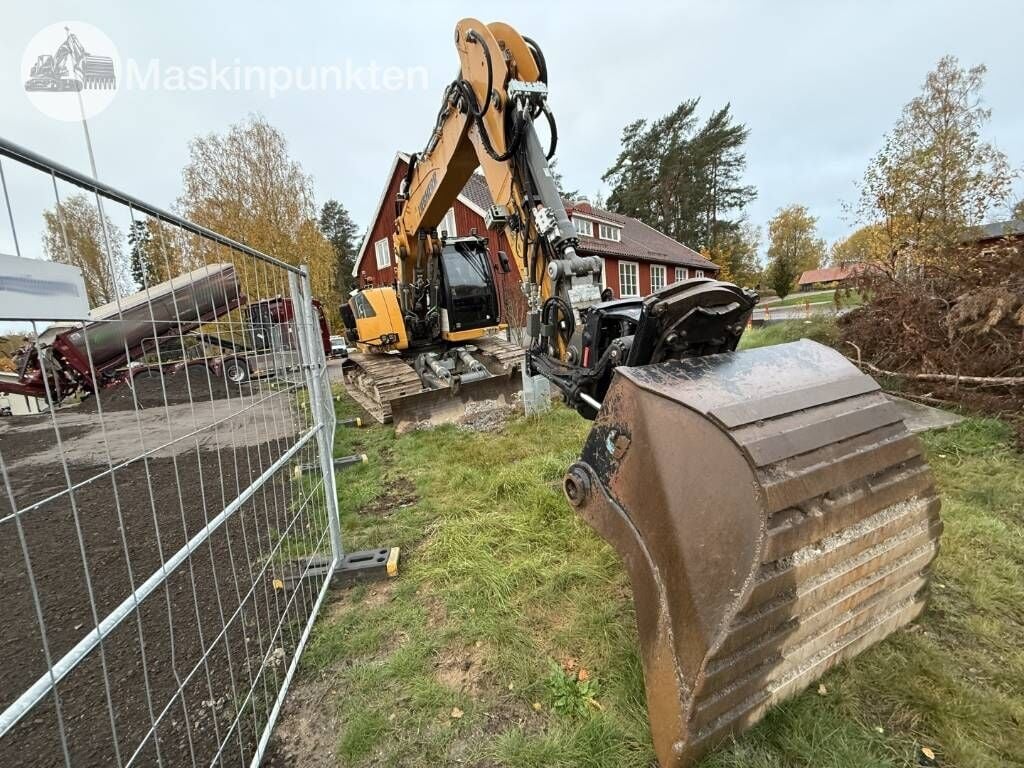 2023 Liebherr R920 COMPACT Crawler Excavator