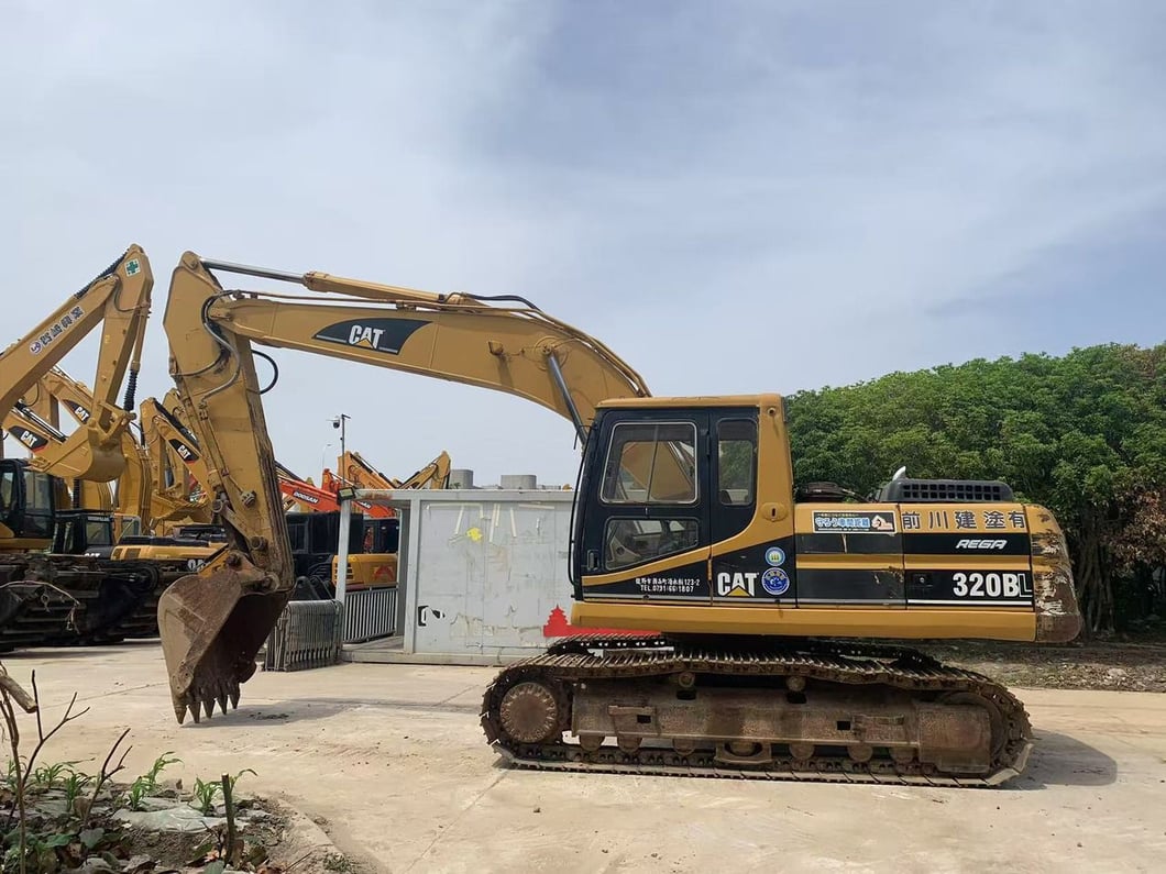 2015 Caterpillar 320BL Crawler Excavator