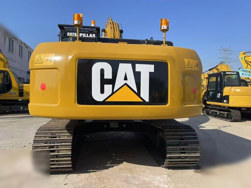 2024 Caterpillar 320D Crawler Excavator