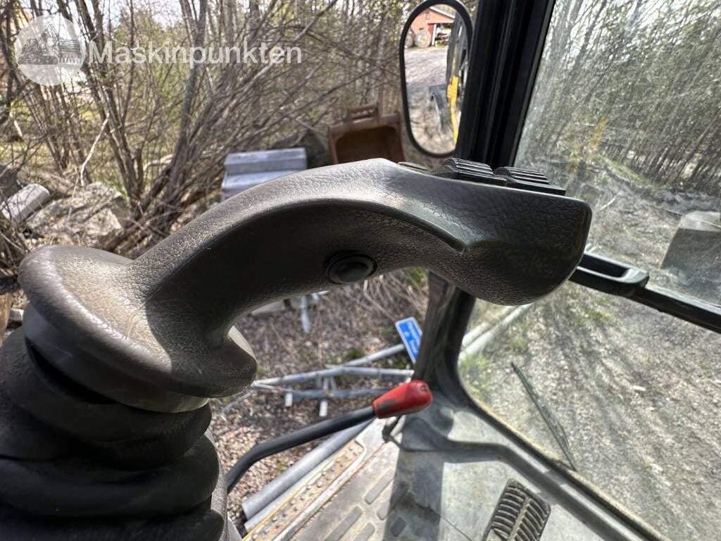 2007 Komatsu PW140-7 Wheel Excavator