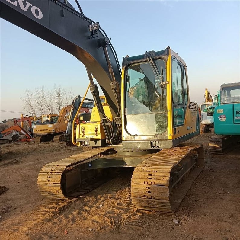 2023 Volvo EC140B Crawler Excavator