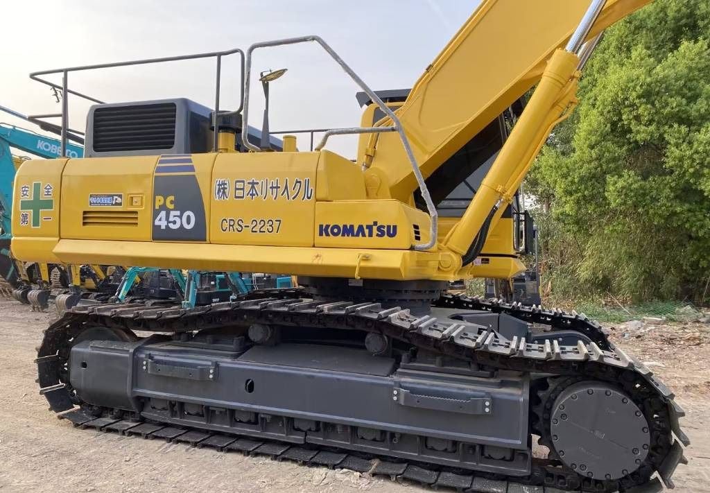 2020 Komatsu PC450-8 Crawler Excavator