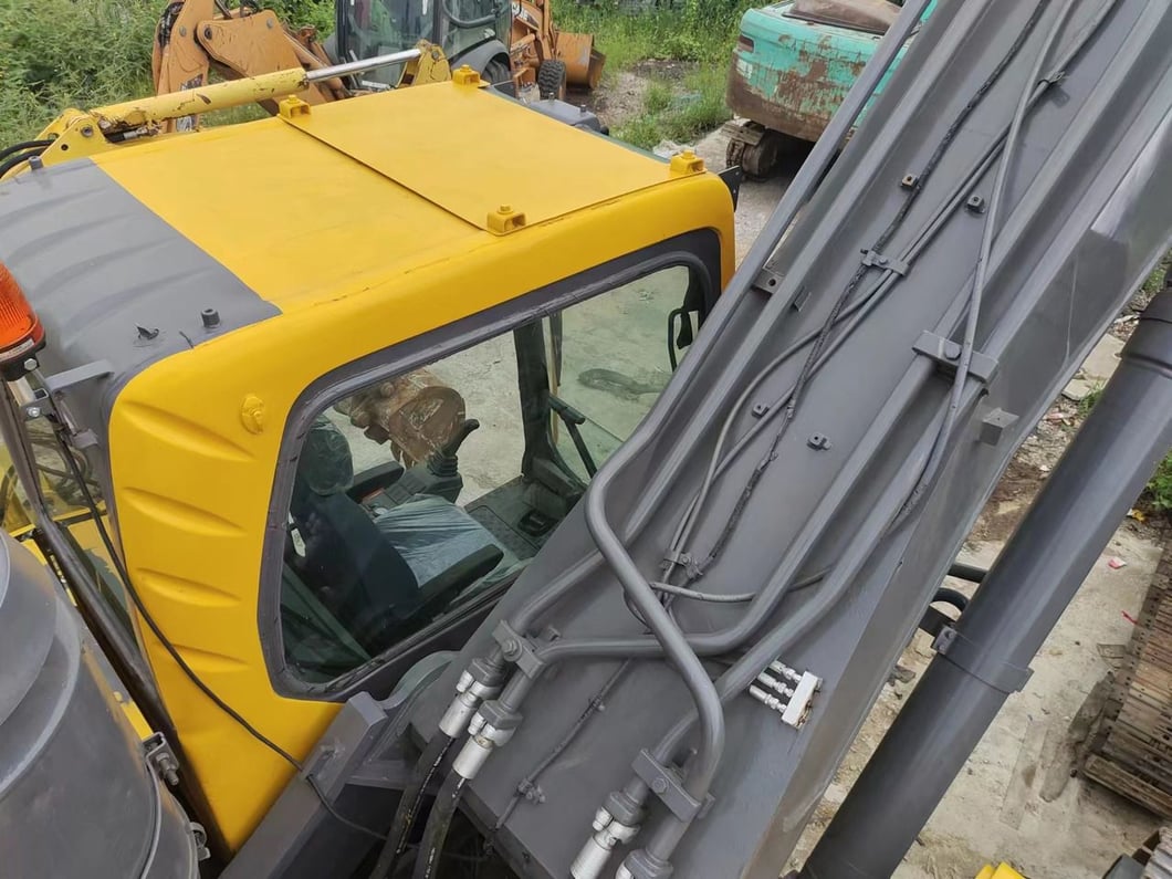 2018 Volvo EC360 Crawler Excavator