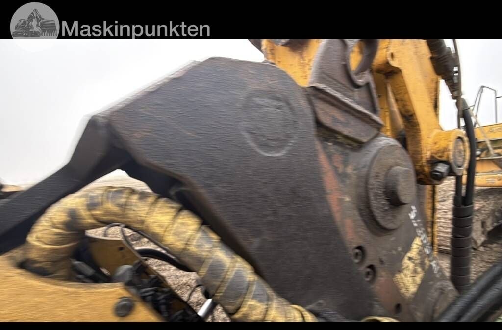 2012 JCB JZ235LC Crawler Excavator