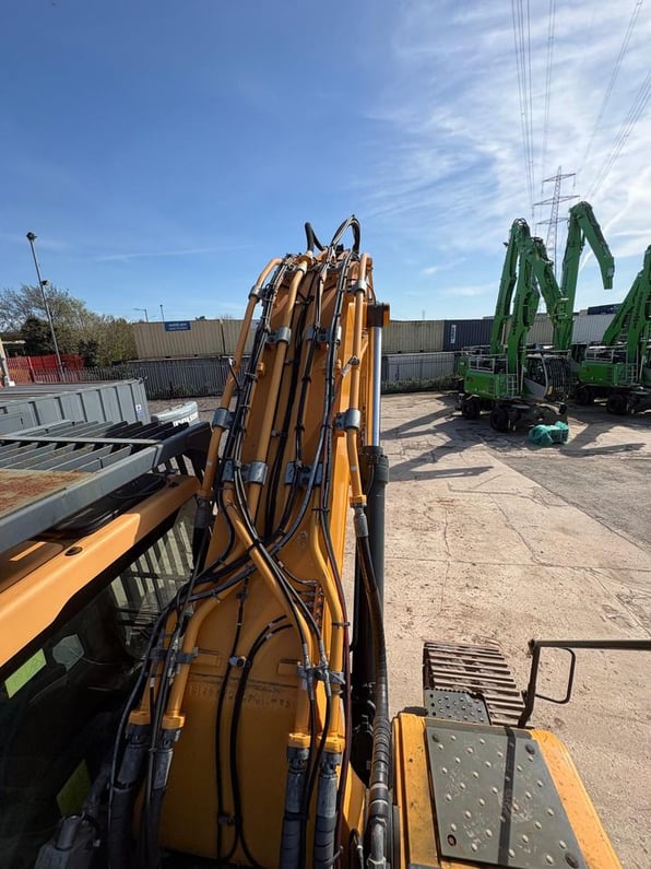 2019 Hyundai HX380 Crawler Excavator