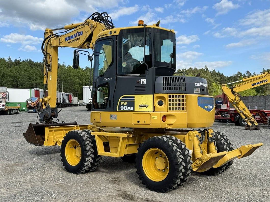 2009 Komatsu PW98MR-8 Wheel Excavator