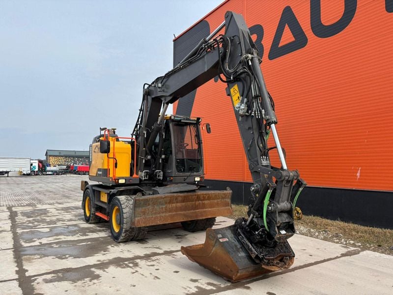 Volvo EWR 150 E 3D / Tiltrotator / AC / Zentralschmierung (2019)