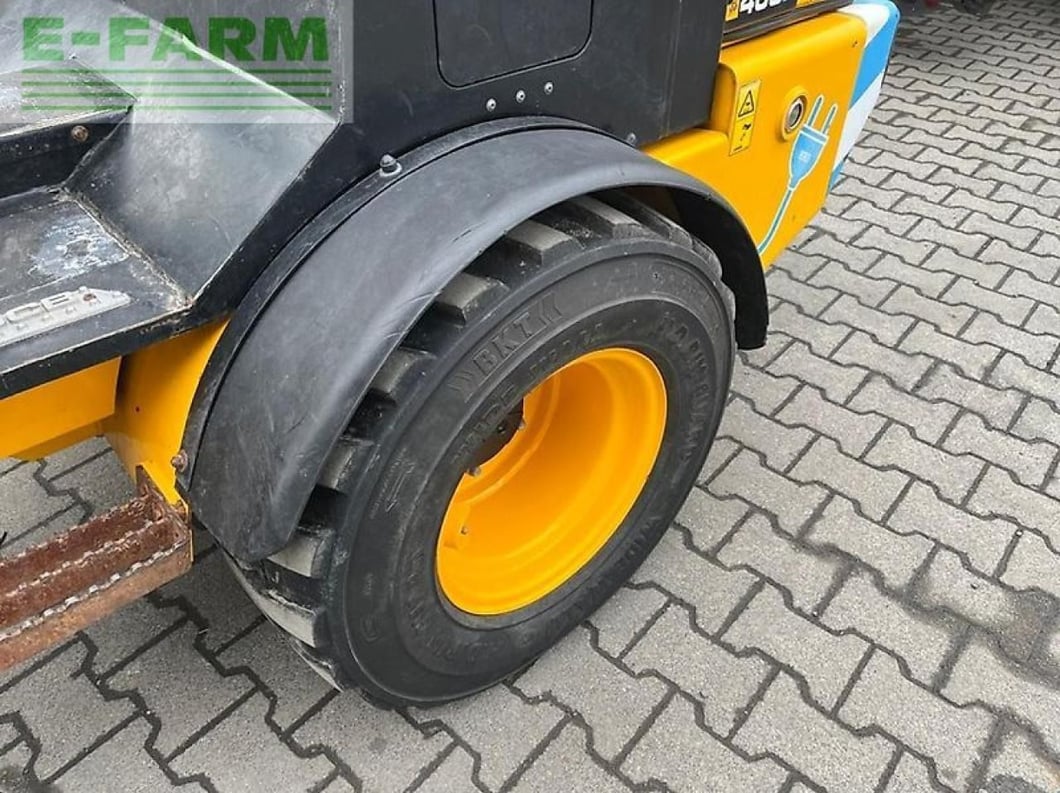2023 JCB 403 E AGRI Mini Excavator