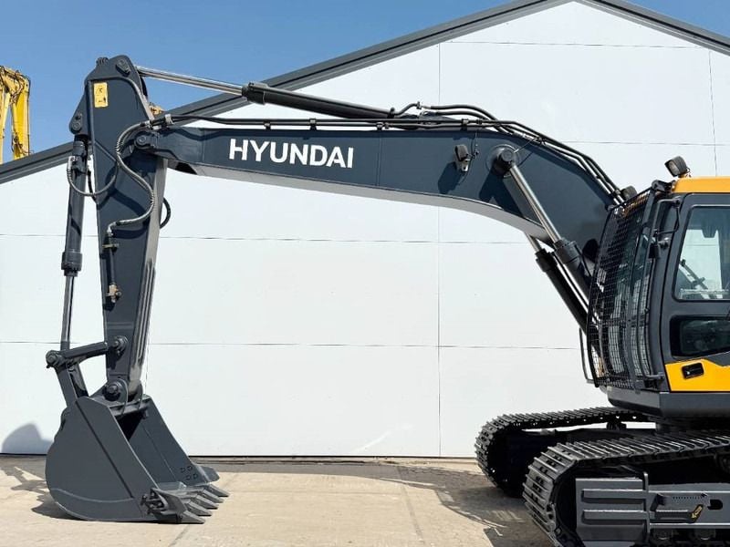 2025 Hyundai R210 Crawler Excavator