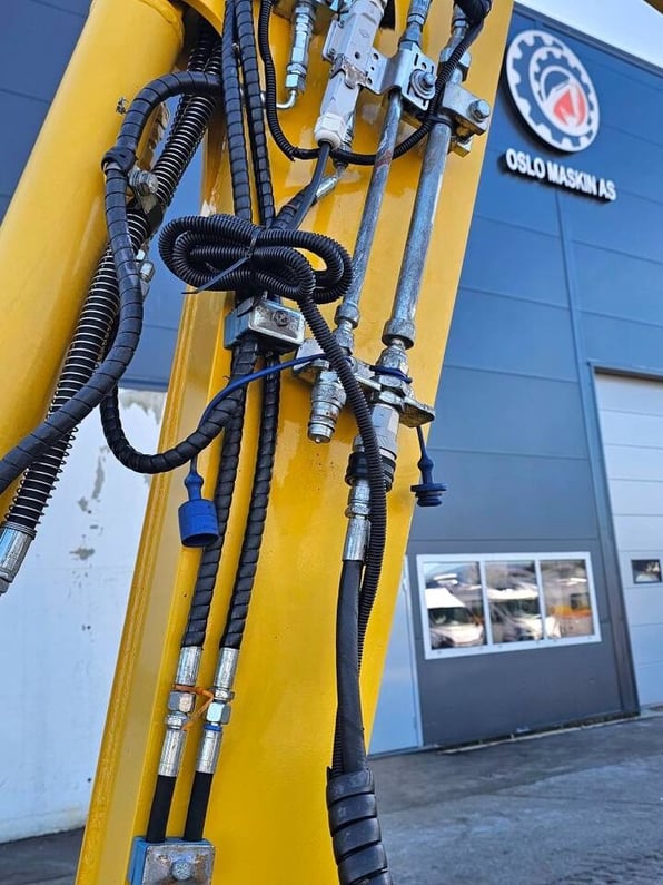 Crawler Excavator Komatsu PC58MR-5E0 (2020)