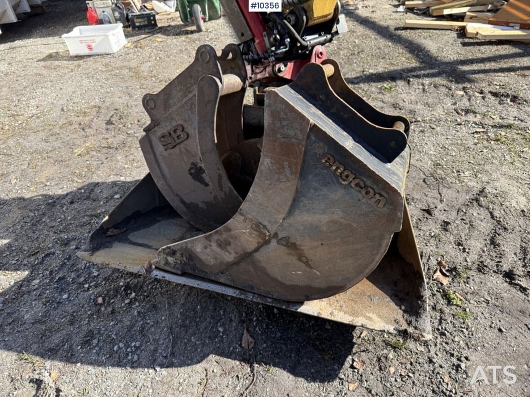 2015 Caterpillar 303.5E Mini Excavator