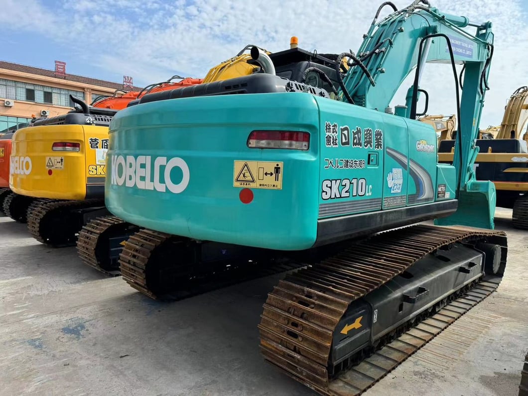 Kobelco SK210-8 Crawler Excavator