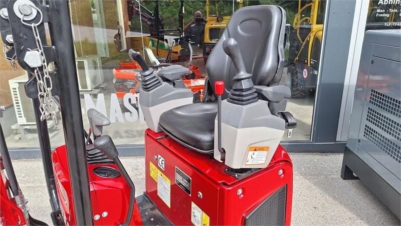 Mole M10 Mini Excavator