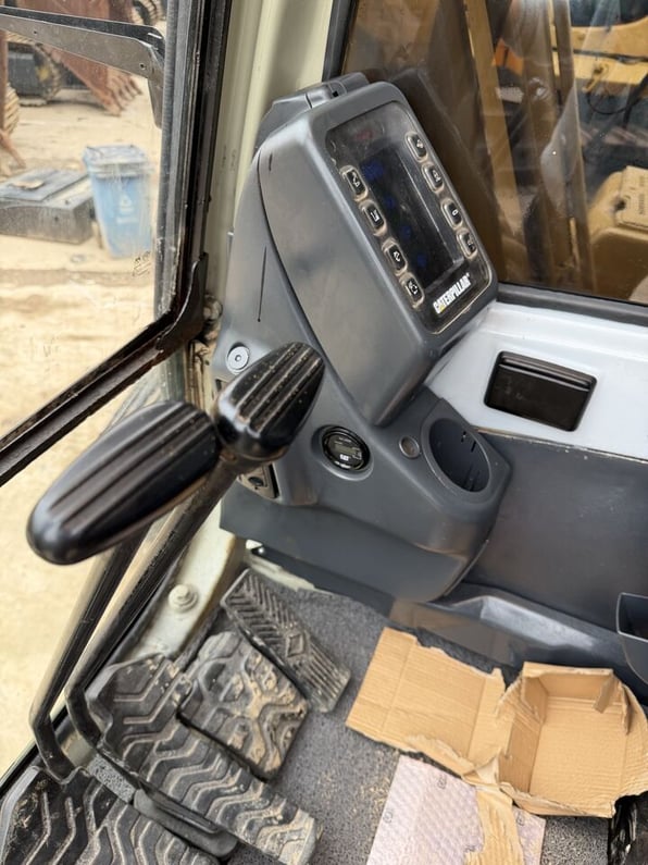 2024 Caterpillar 320BL Crawler Excavator