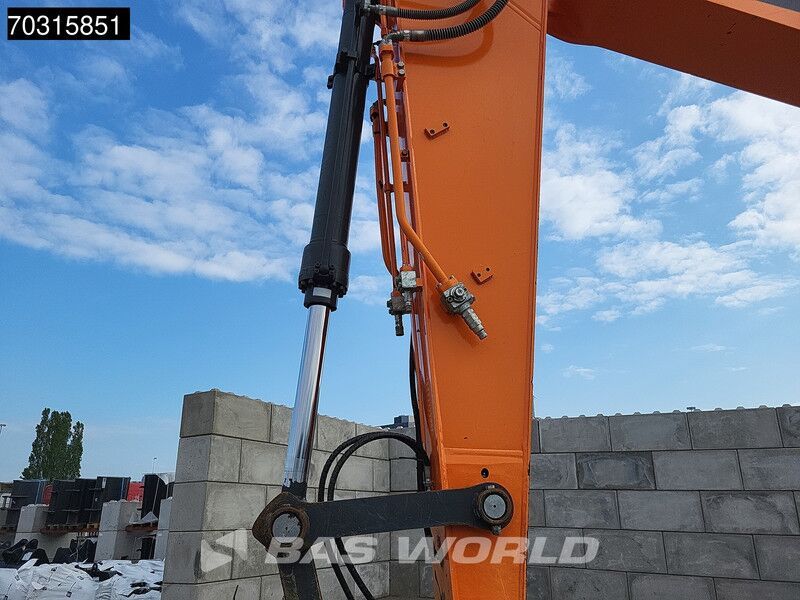 2020 Doosan DX225LC-5 Crawler Excavator