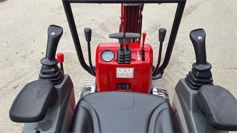 Mole M10 Mini Excavator