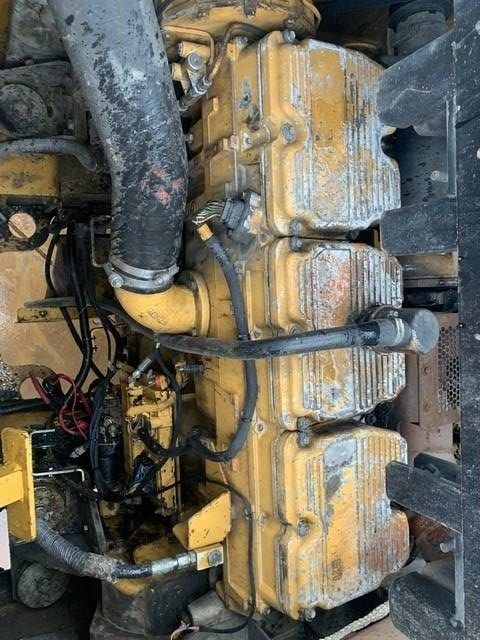 2010 Caterpillar 385CL Crawler Excavator