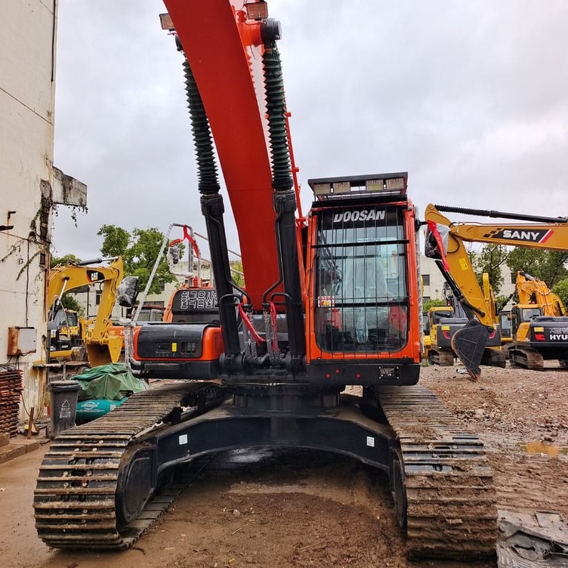 2024 Doosan DX340LC Crawler Excavator
