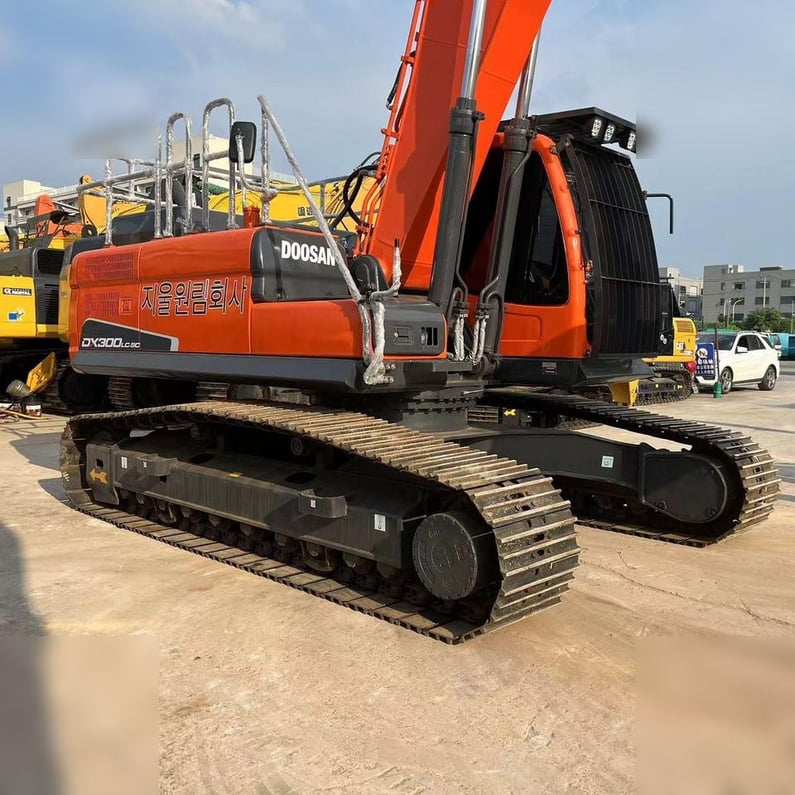 2020 Doosan DX300LC-9C Crawler Excavator