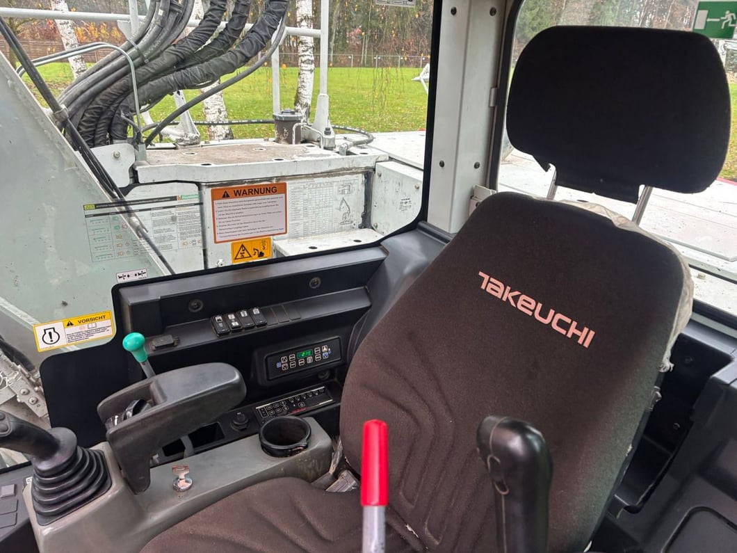 2015 Takeuchi TB2150R Crawler Excavator